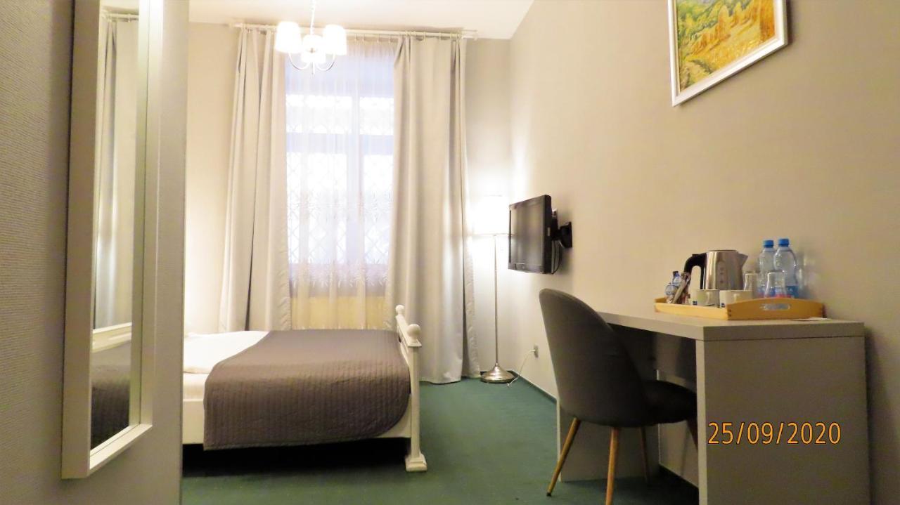 Euro Aparthotel Tarnów Rum bild